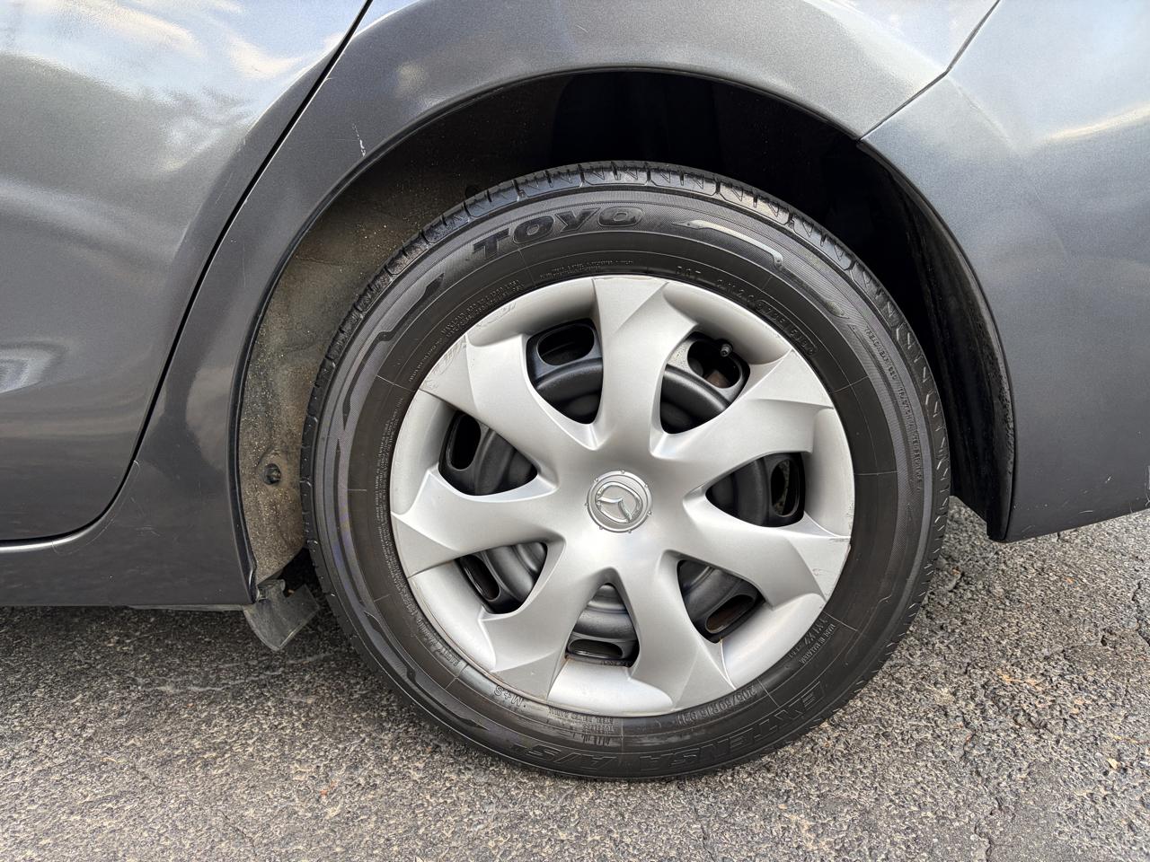 Mazda MAZDA3 i Sport AT 4-Door 2016
