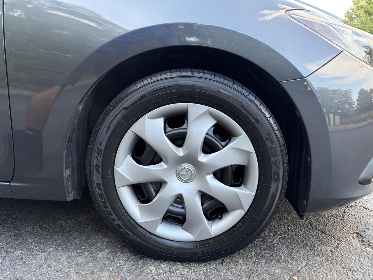Mazda MAZDA3 i Sport AT 4-Door 2016