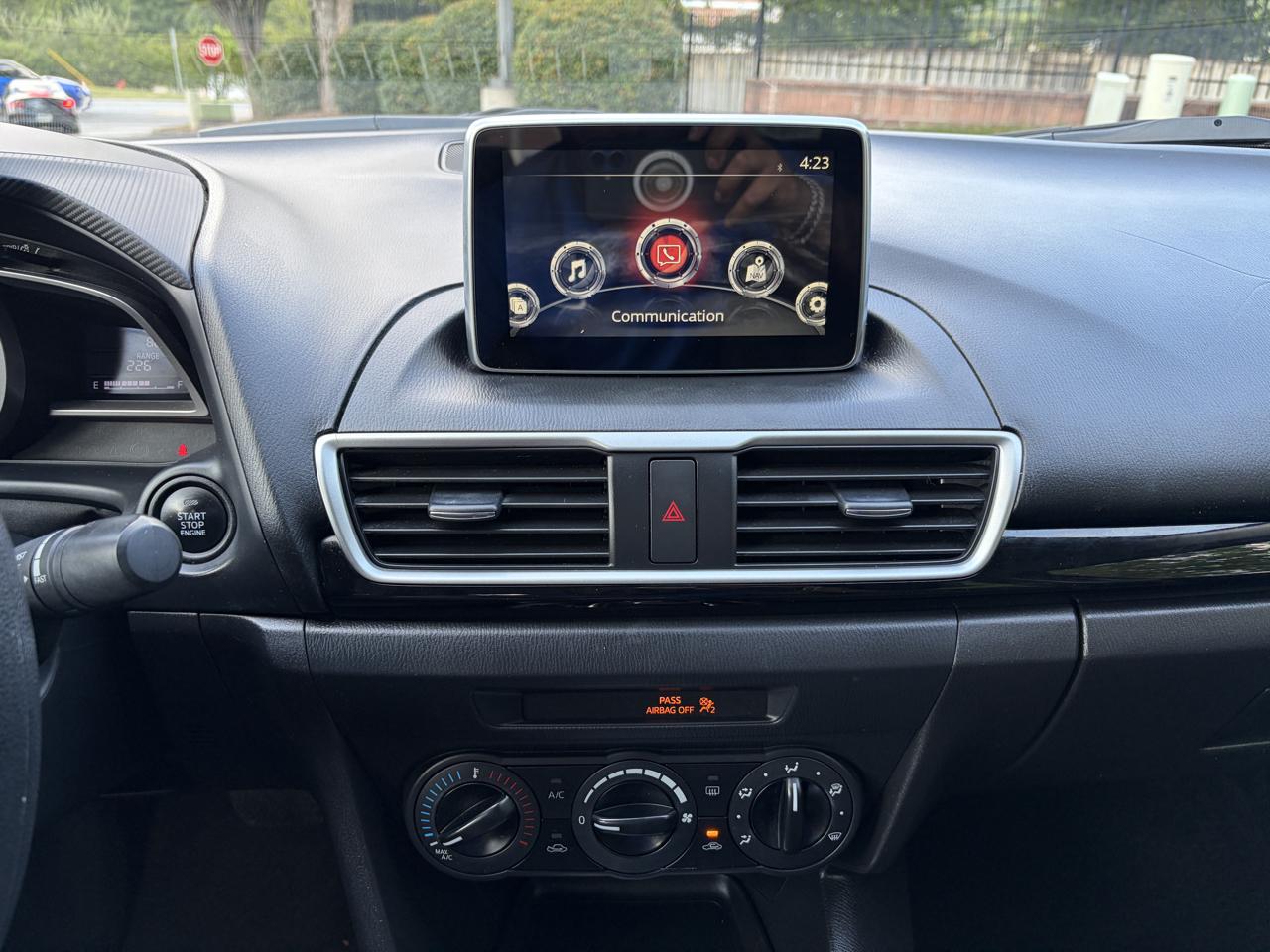 Mazda MAZDA3 i Sport AT 4-Door 2016