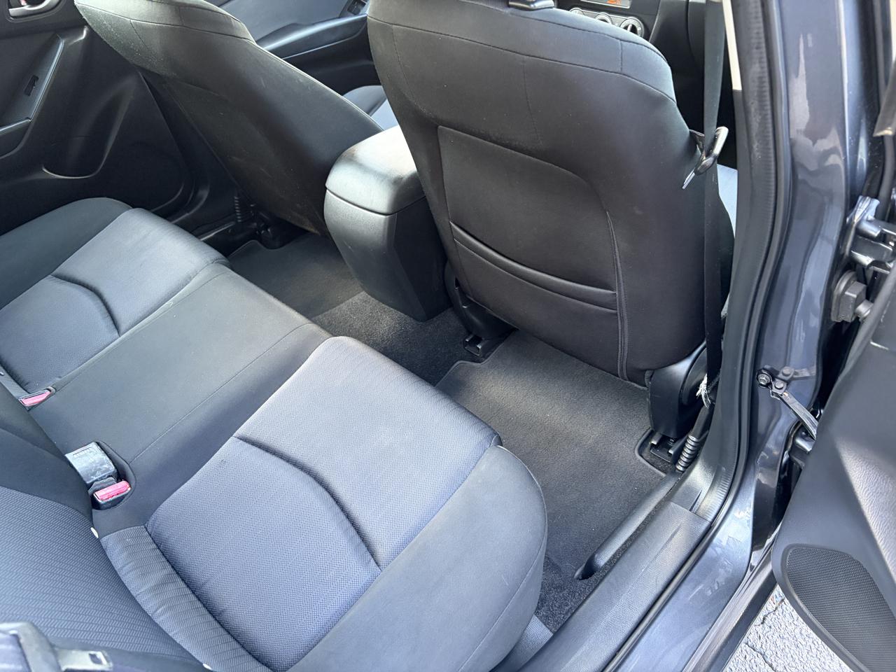 Mazda MAZDA3 i Sport AT 4-Door 2016