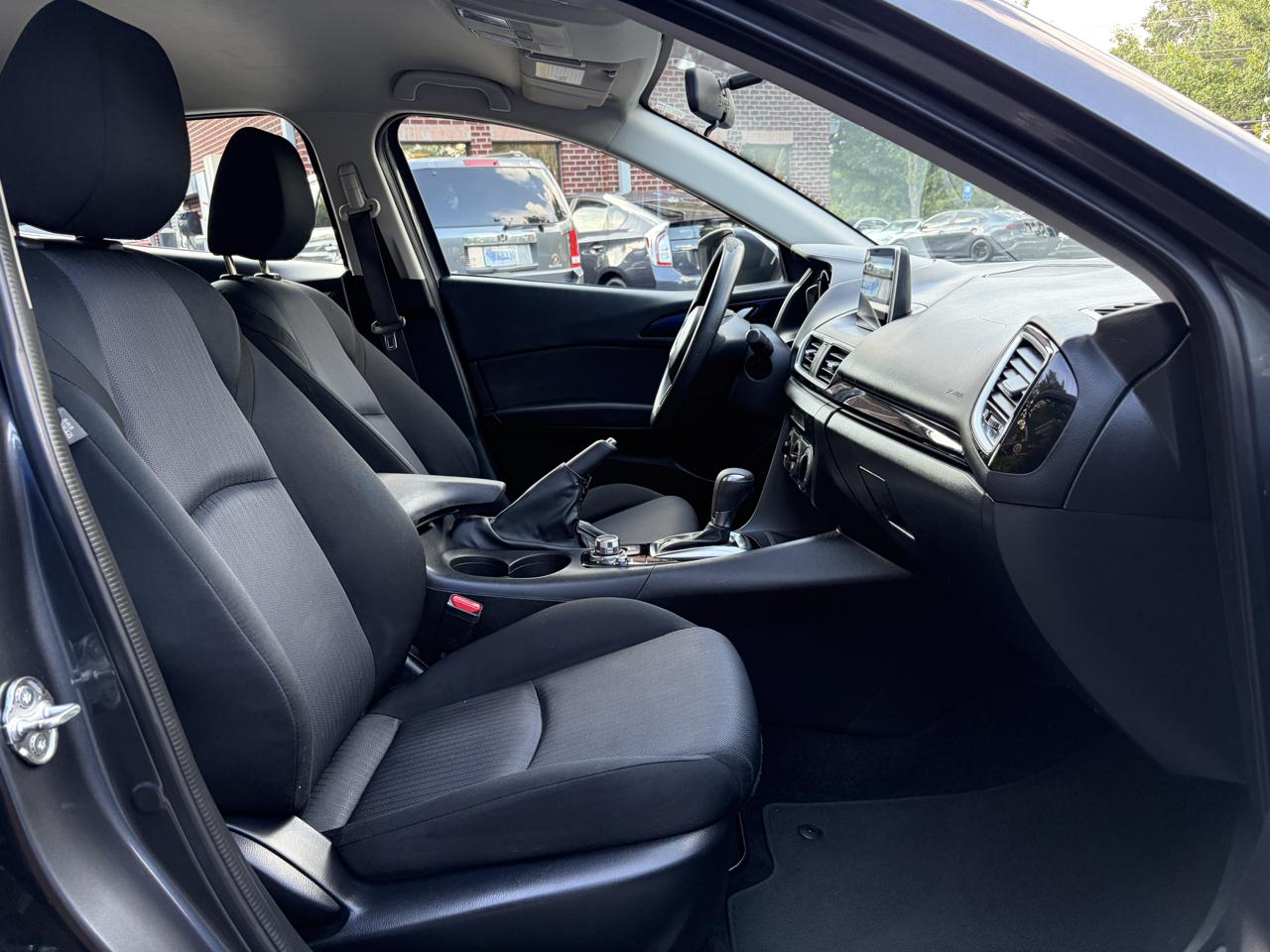 Mazda MAZDA3 i Sport AT 4-Door 2016