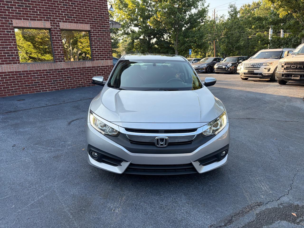 Honda Civic photo 10