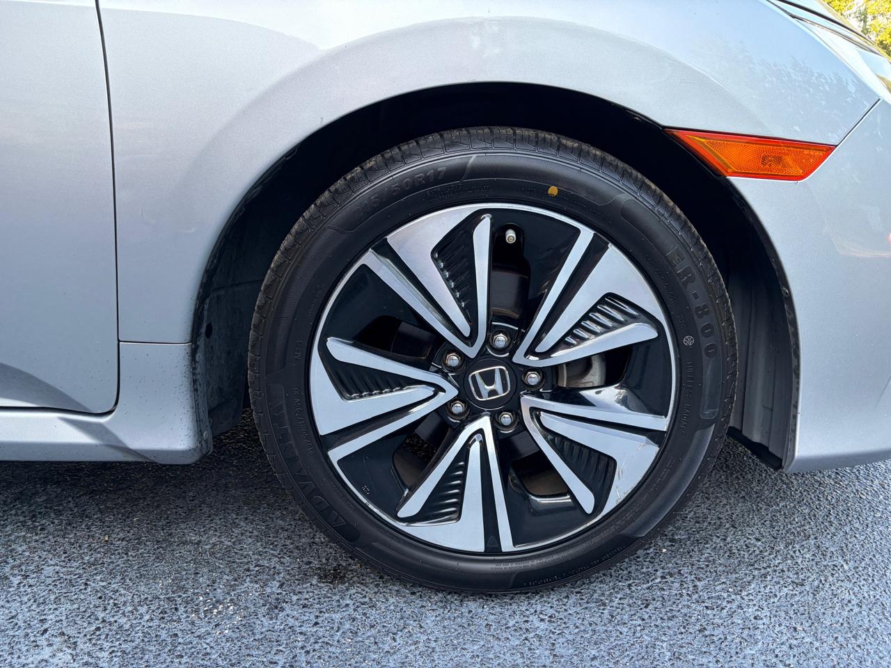 Honda Civic photo 11