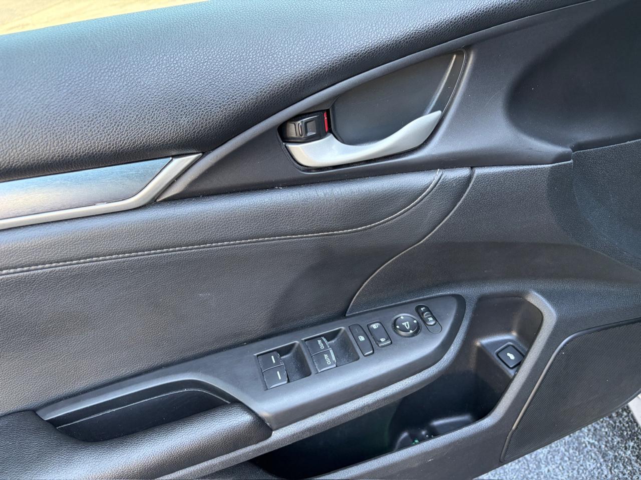 Honda Civic photo 22
