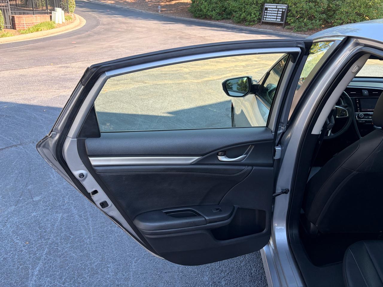 Honda Civic photo 27