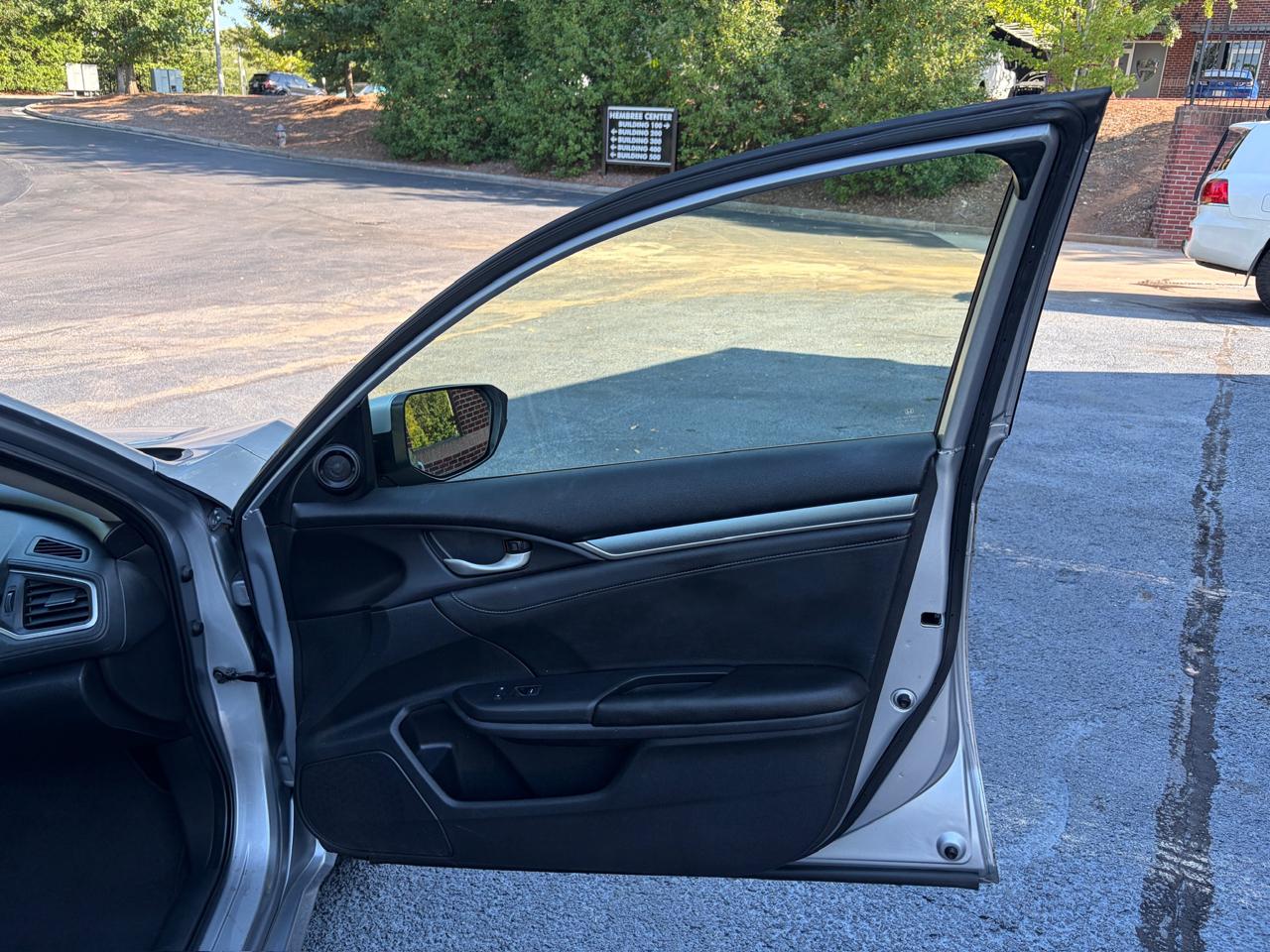 Honda Civic photo 35