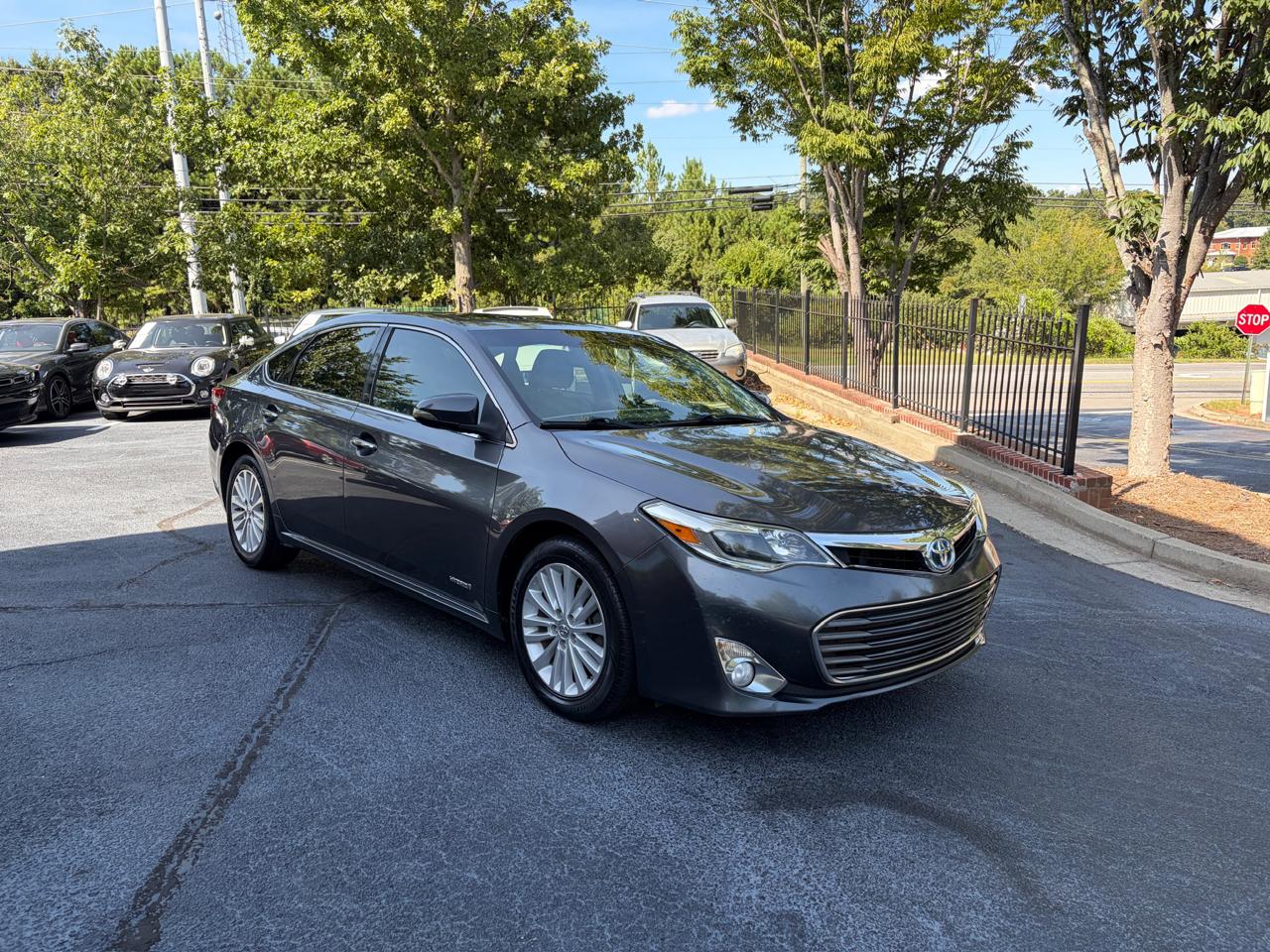 Toyota Avalon photo 9