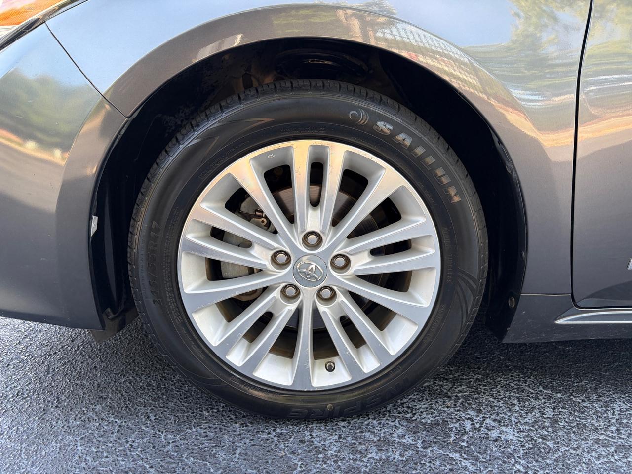 Toyota Avalon photo 13