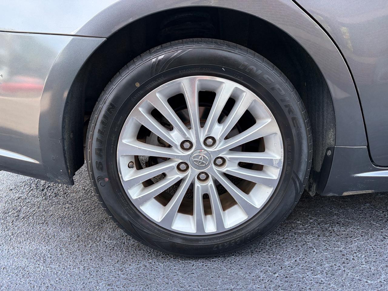 Toyota Avalon photo 14