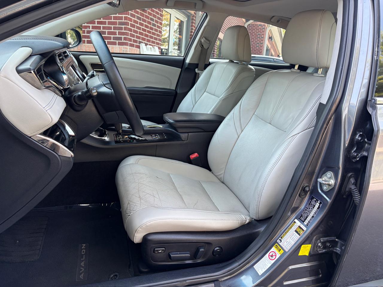 Toyota Avalon photo 27