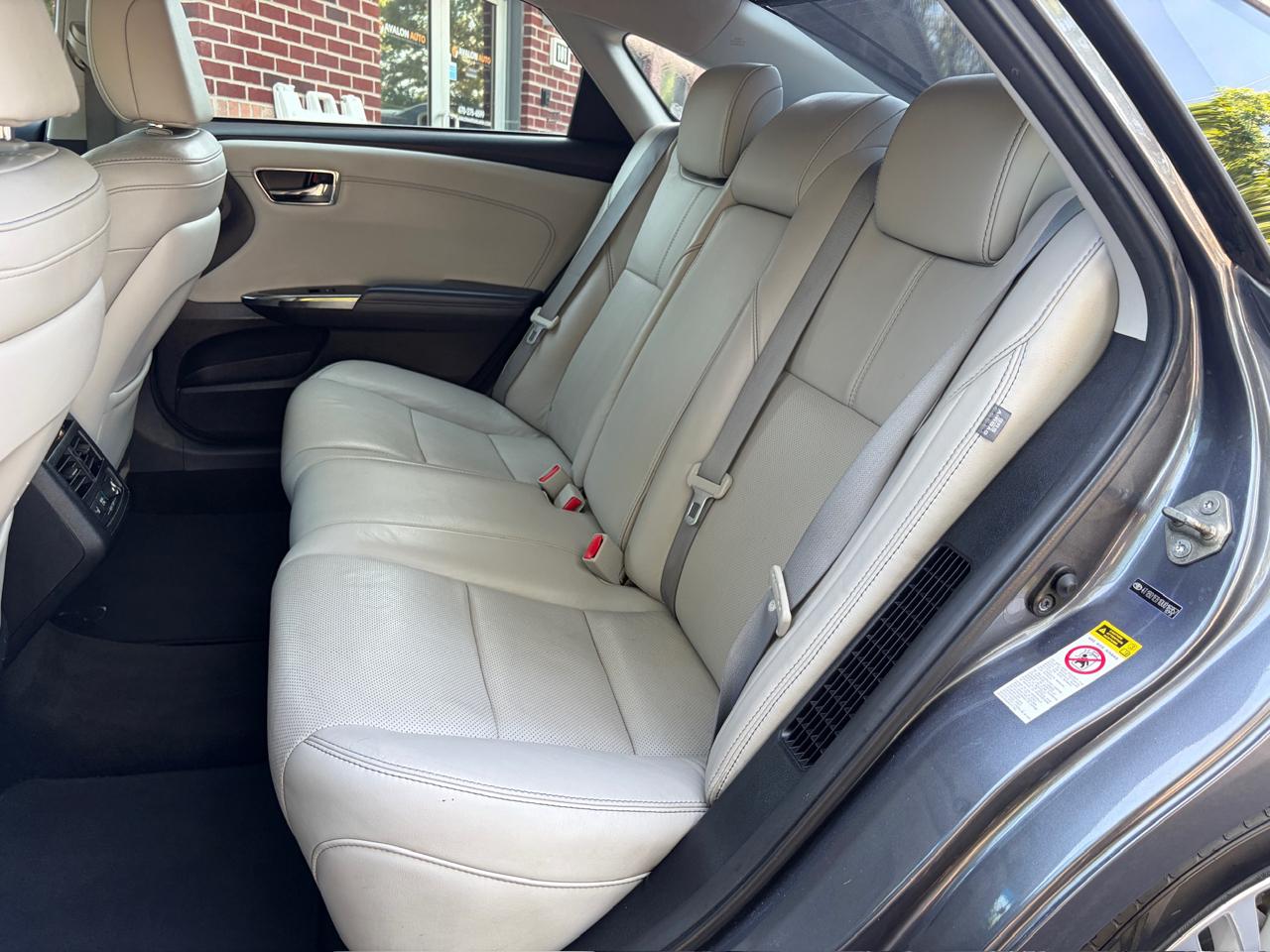 Toyota Avalon photo 31