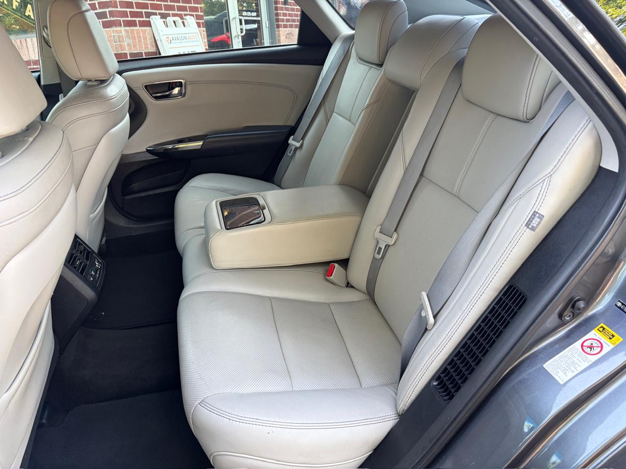 Toyota Avalon photo 32
