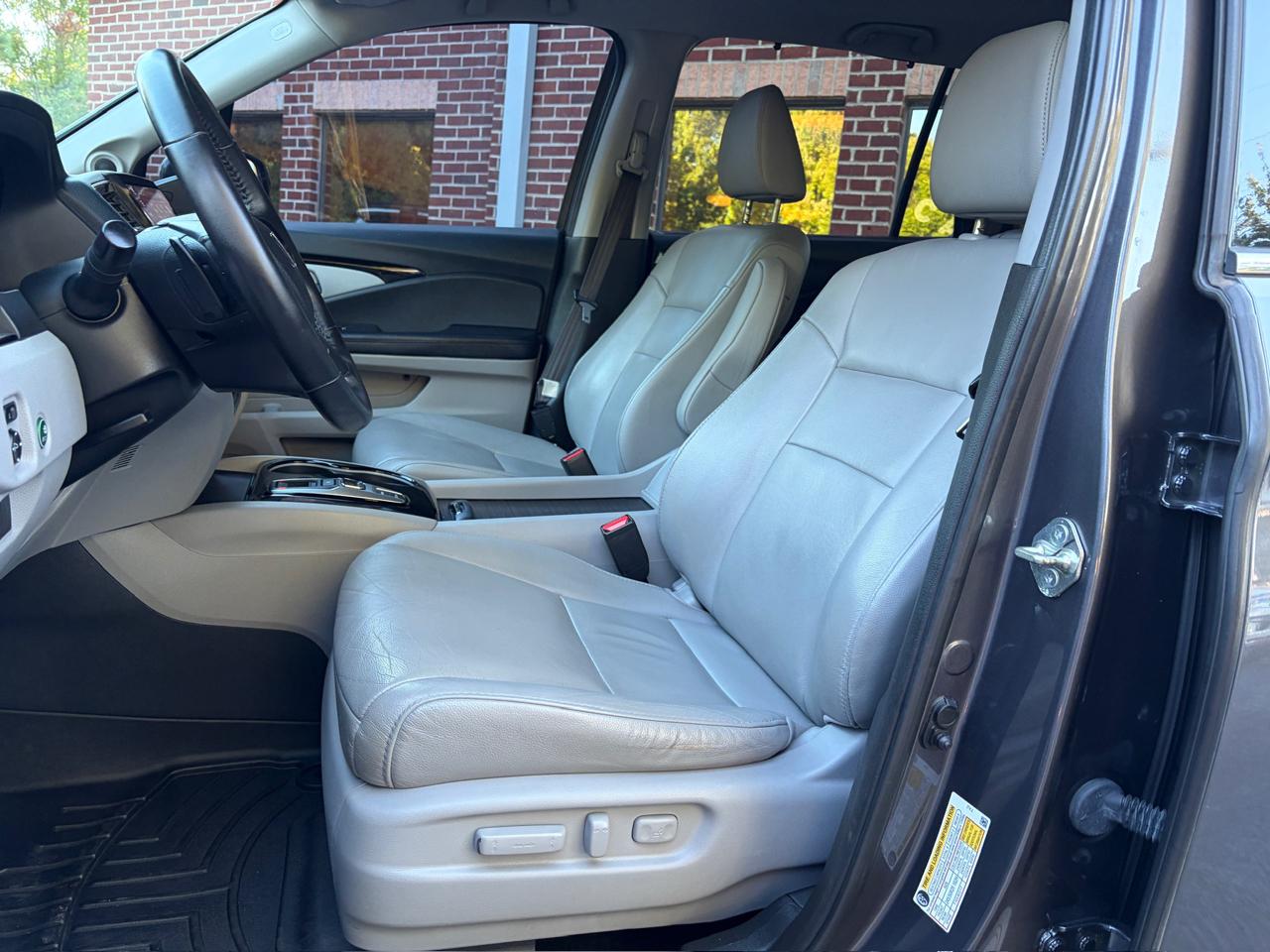 Honda Pilot Touring 2WD 2019