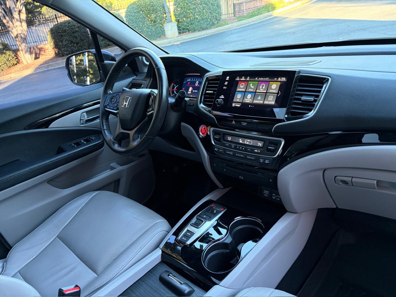 Honda Pilot Touring 2WD 2019