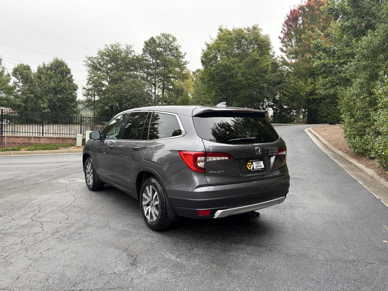 Honda Pilot EX-L w/Navigation and RES 2019