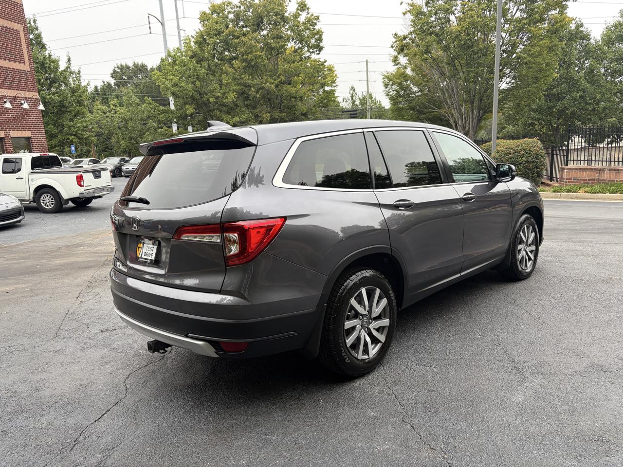 Honda Pilot EX-L w/Navigation and RES 2019
