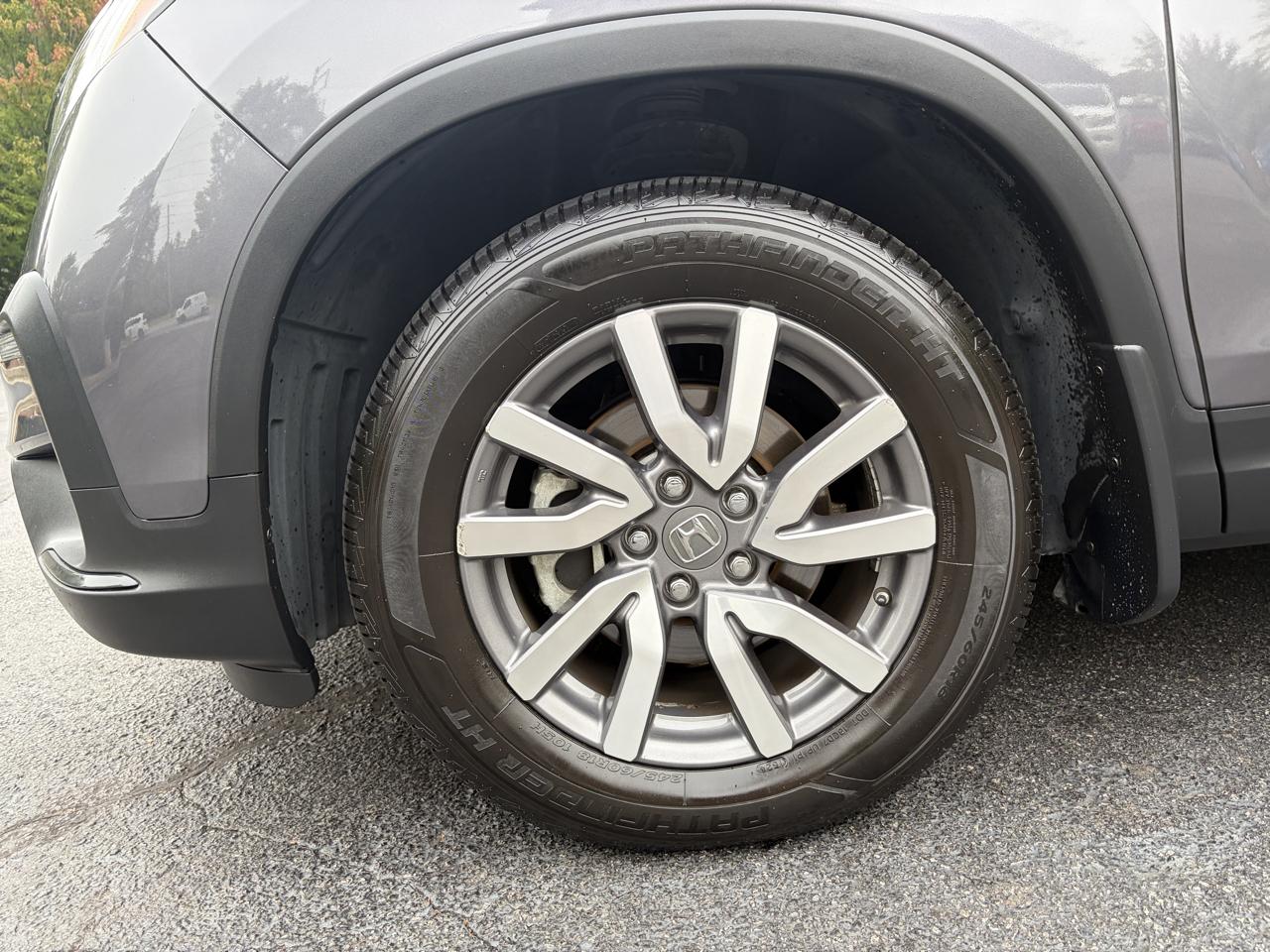 Honda Pilot EX-L w/Navigation and RES 2019