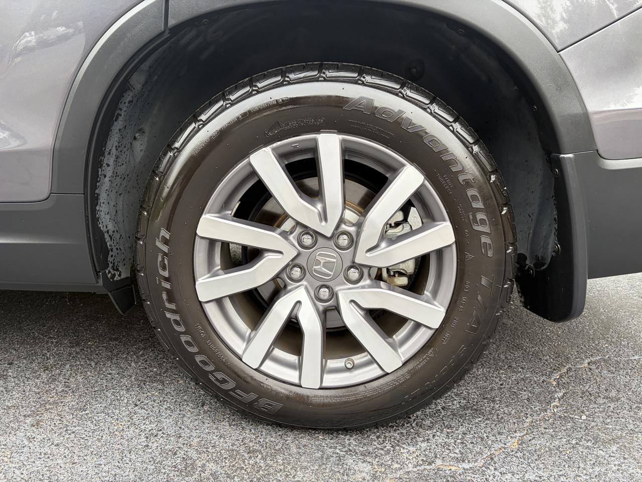 Honda Pilot EX-L w/Navigation and RES 2019