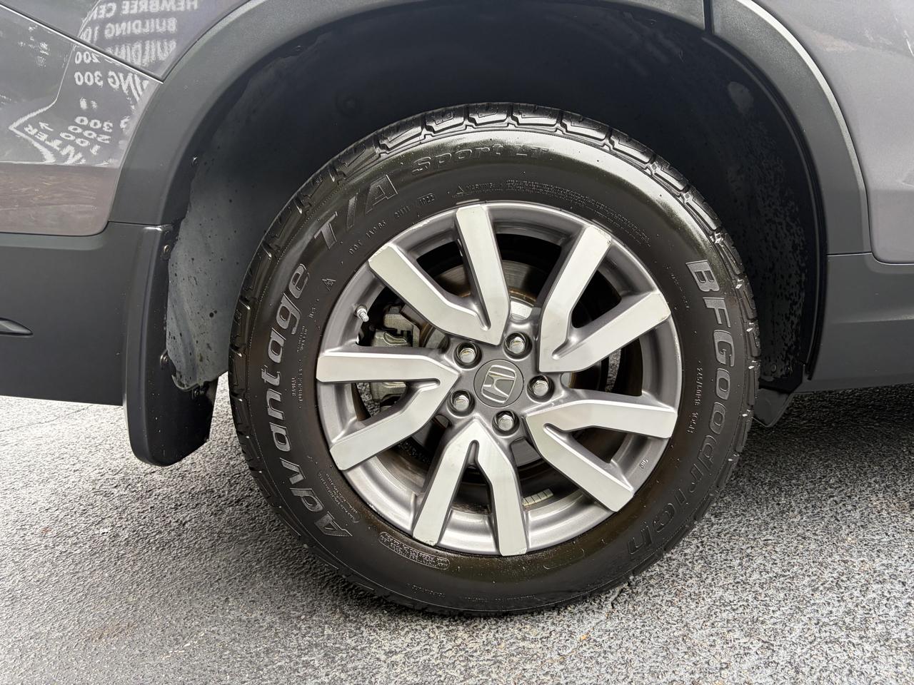 Honda Pilot EX-L w/Navigation and RES 2019