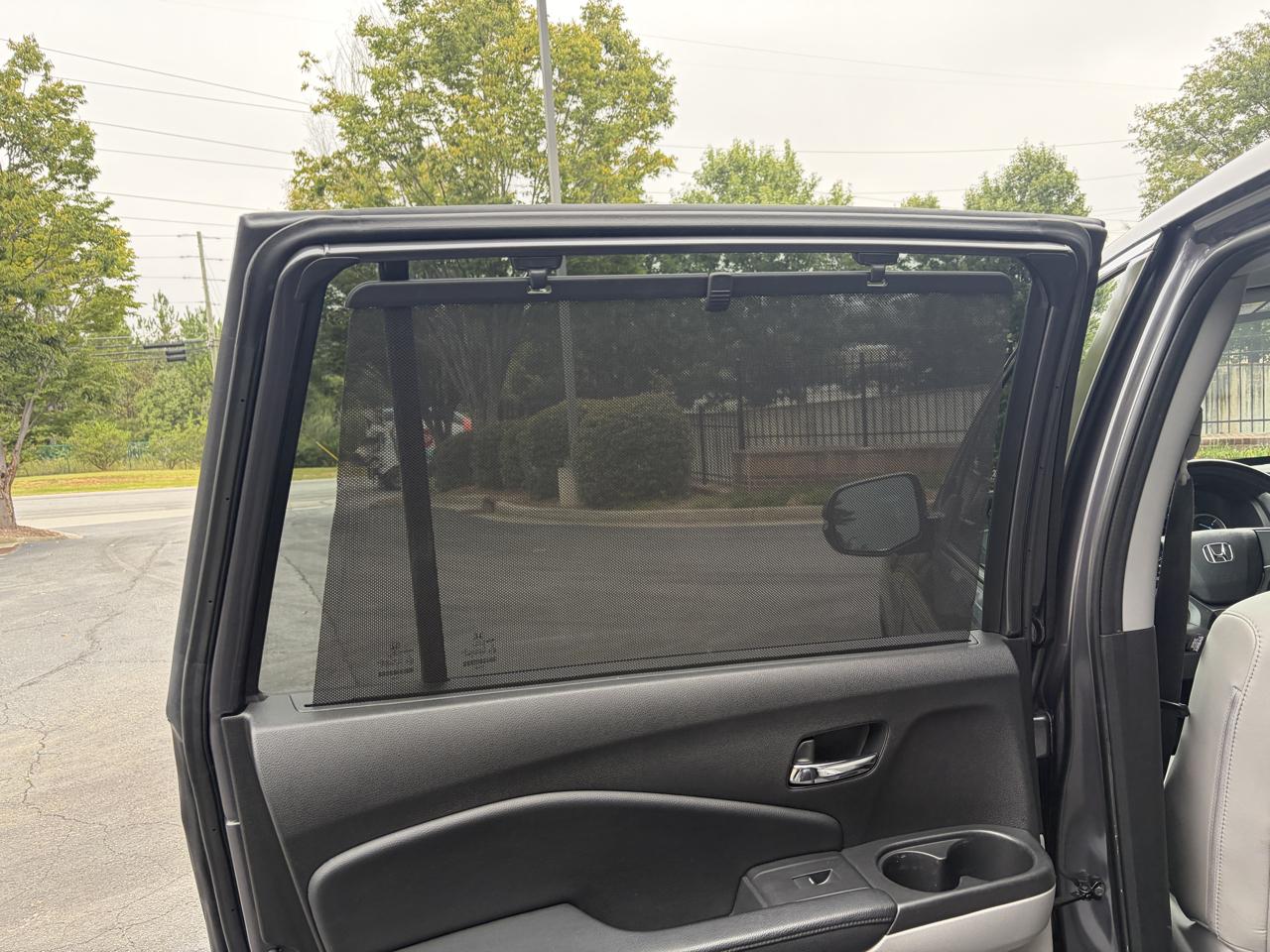 Honda Pilot EX-L w/Navigation and RES 2019