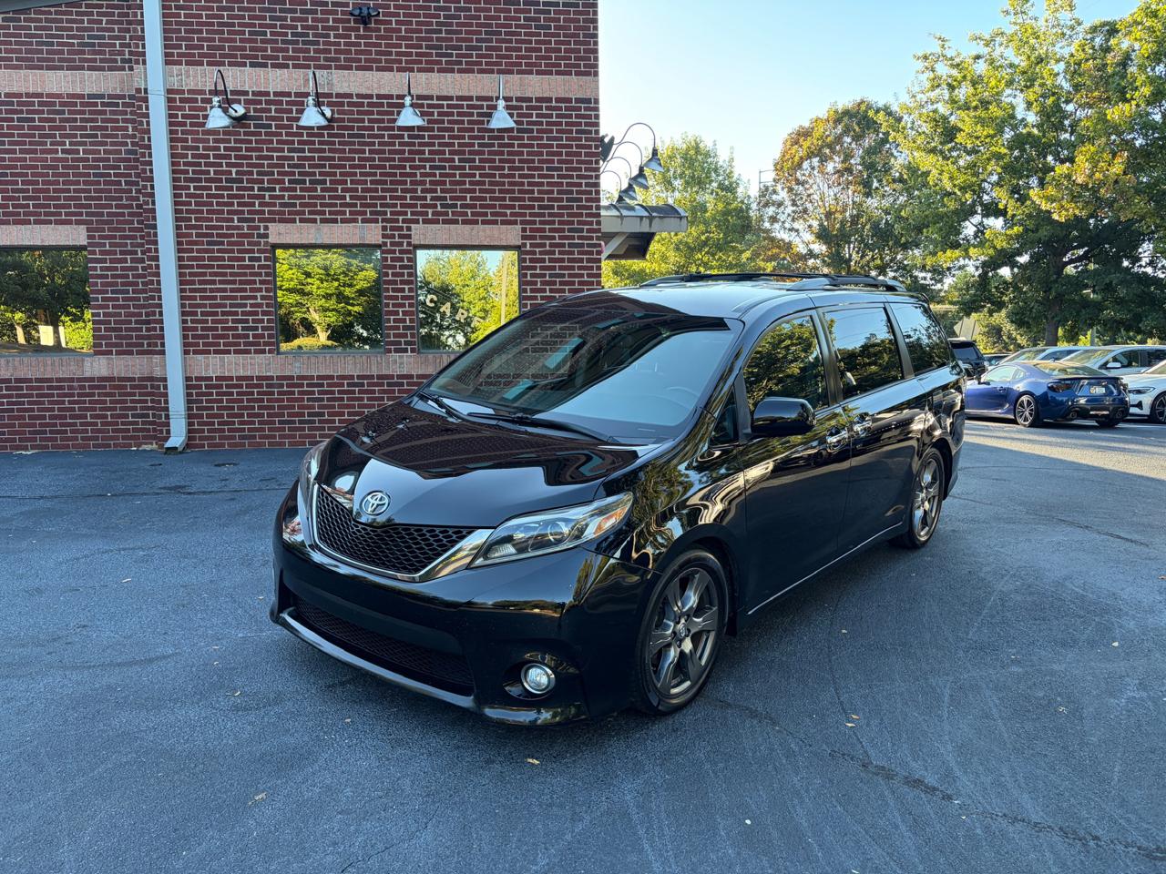 Toyota Sienna SE 8-Passenger 2017