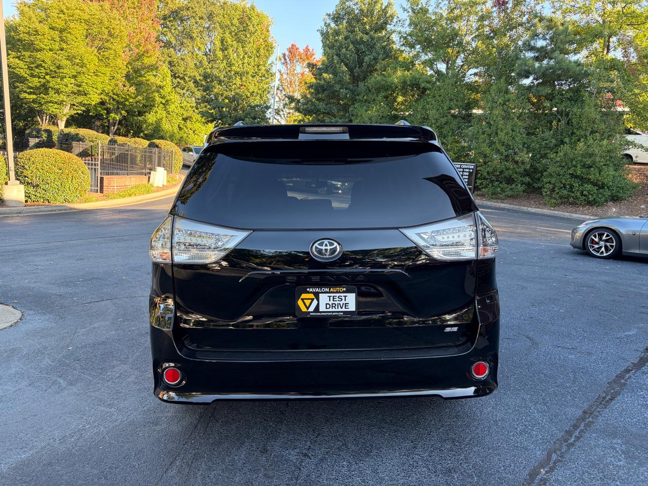 Toyota Sienna SE 8-Passenger 2017
