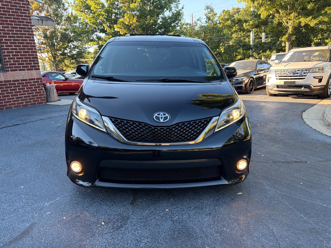 Toyota Sienna SE 8-Passenger 2017