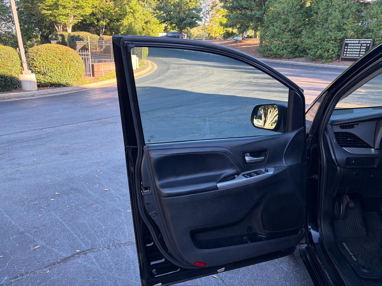 Toyota Sienna SE 8-Passenger 2017