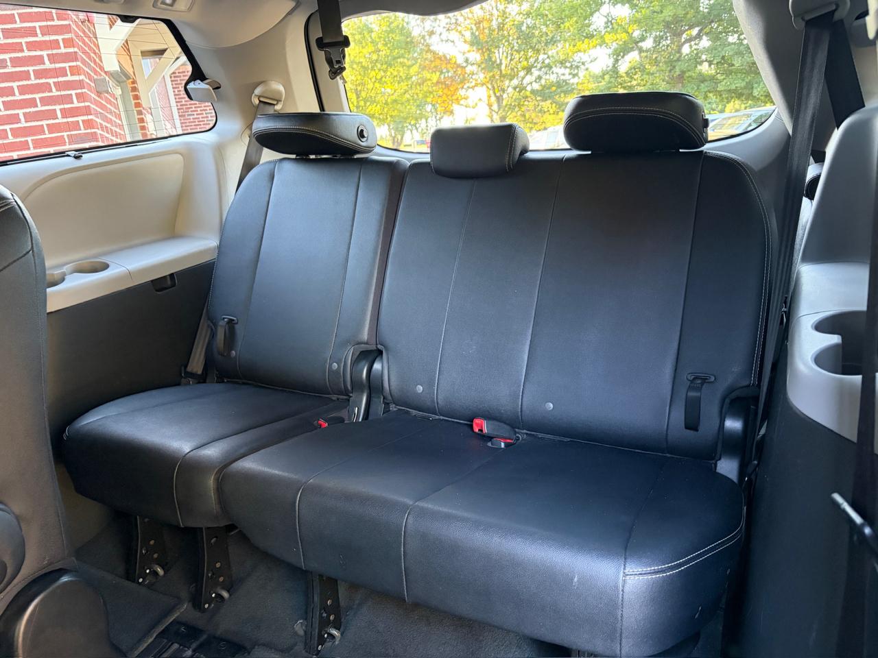 Toyota Sienna SE 8-Passenger 2017