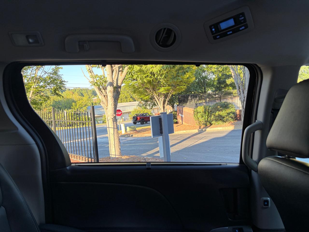 Toyota Sienna SE 8-Passenger 2017