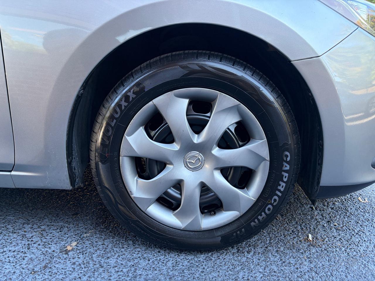 Mazda MAZDA3 i Sport AT 4-Door 2014