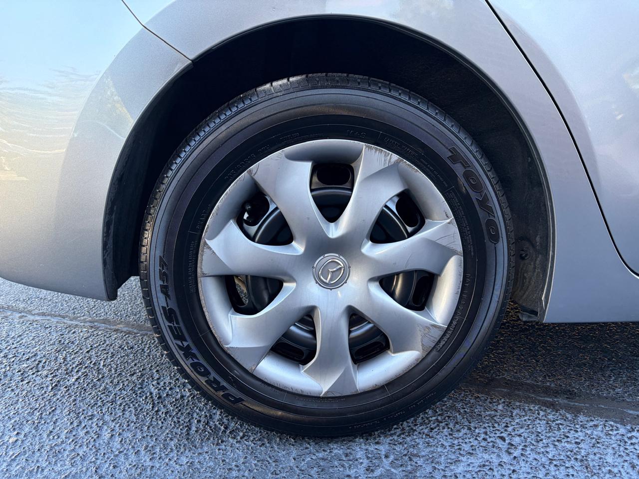 Mazda MAZDA3 i Sport AT 4-Door 2014