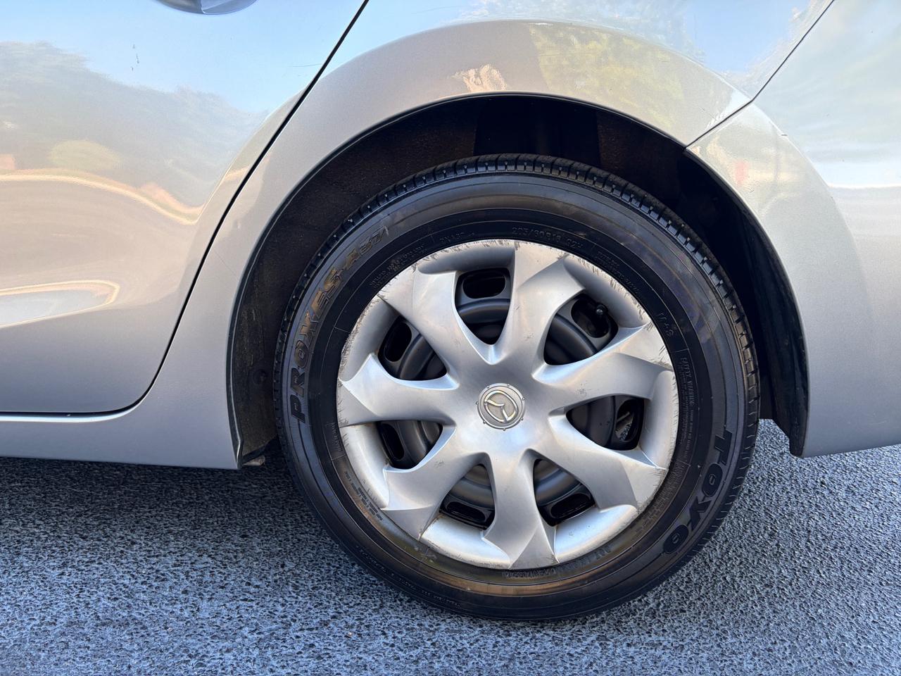 Mazda MAZDA3 i Sport AT 4-Door 2014