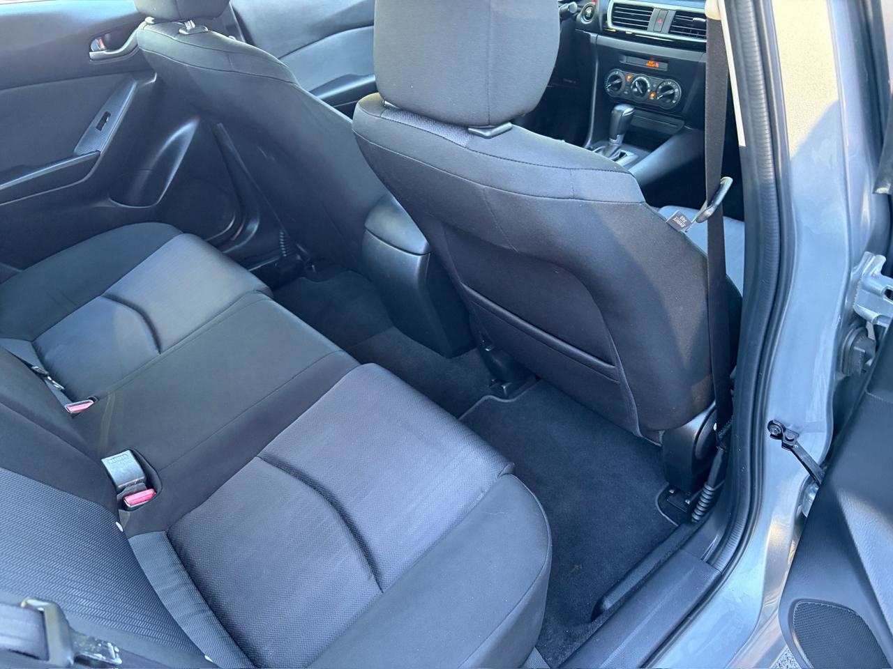 Mazda MAZDA3 i Sport AT 4-Door 2014
