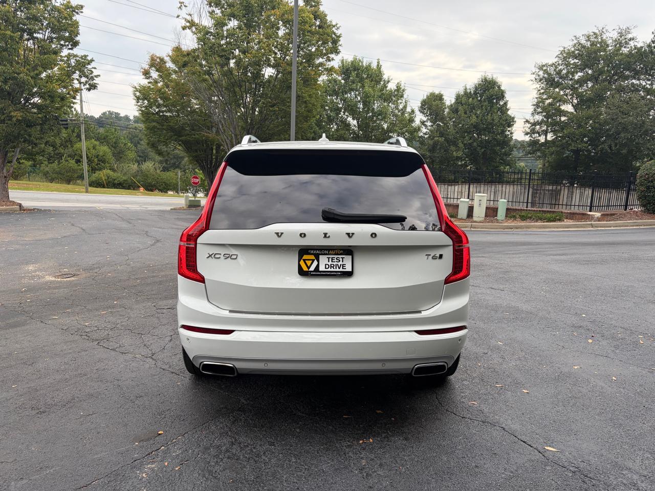 Volvo XC90 T6 Momentum AWD 2018