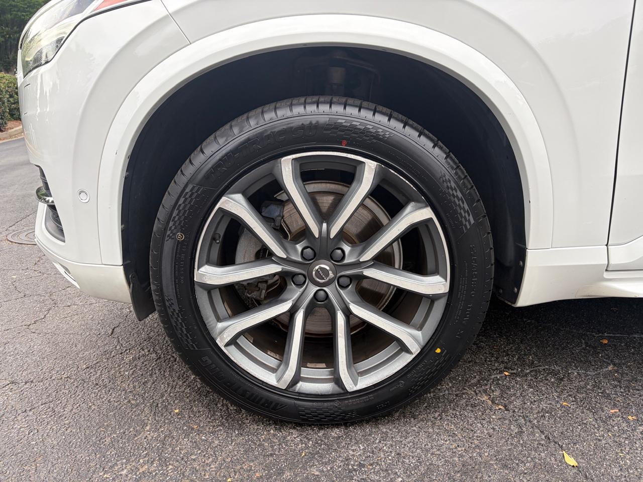Volvo XC90 T6 Momentum AWD 2018