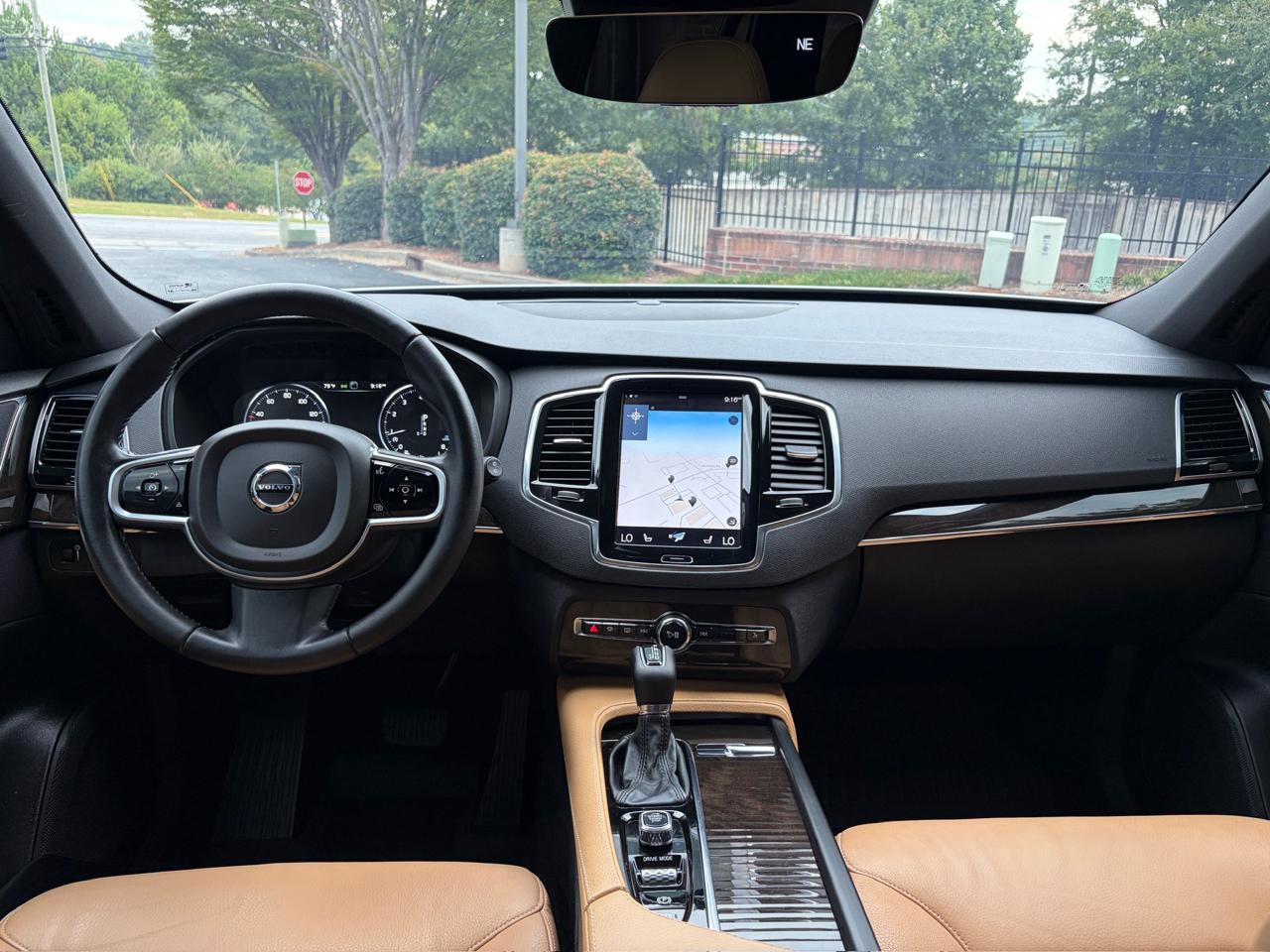 Volvo XC90 T6 Momentum AWD 2018