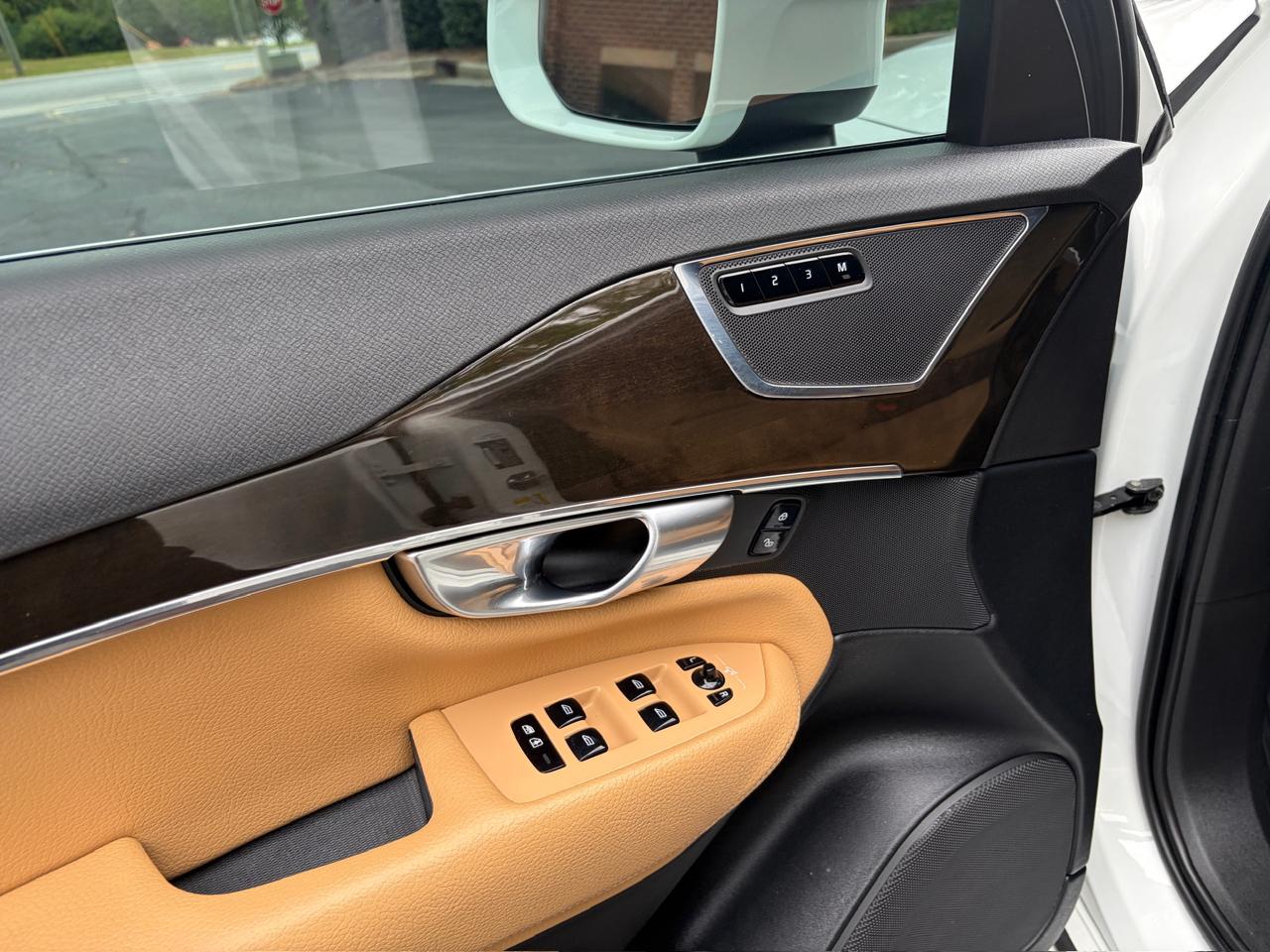 Volvo XC90 T6 Momentum AWD 2018