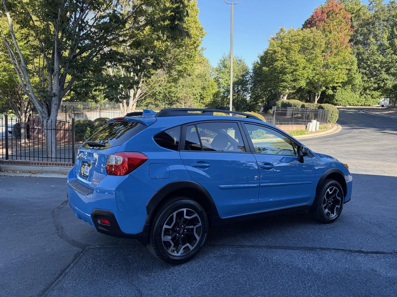 Subaru Crosstrek 2.0i Premium PZEV CVT 2017