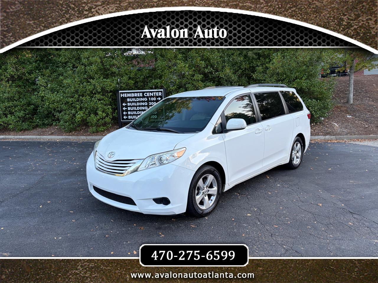 Toyota Sienna LE 8-Passenger 2017