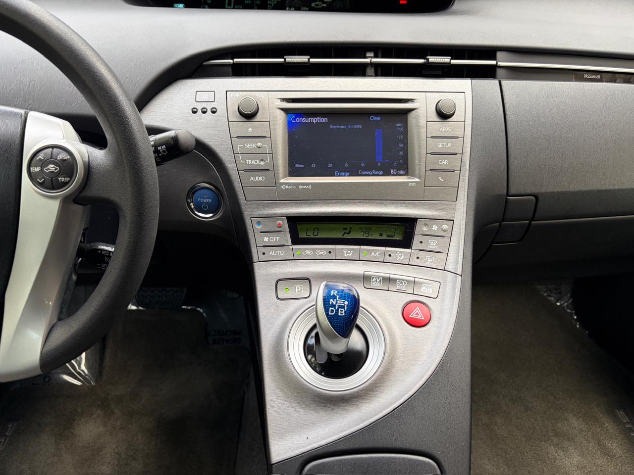 Toyota Prius Four 2015