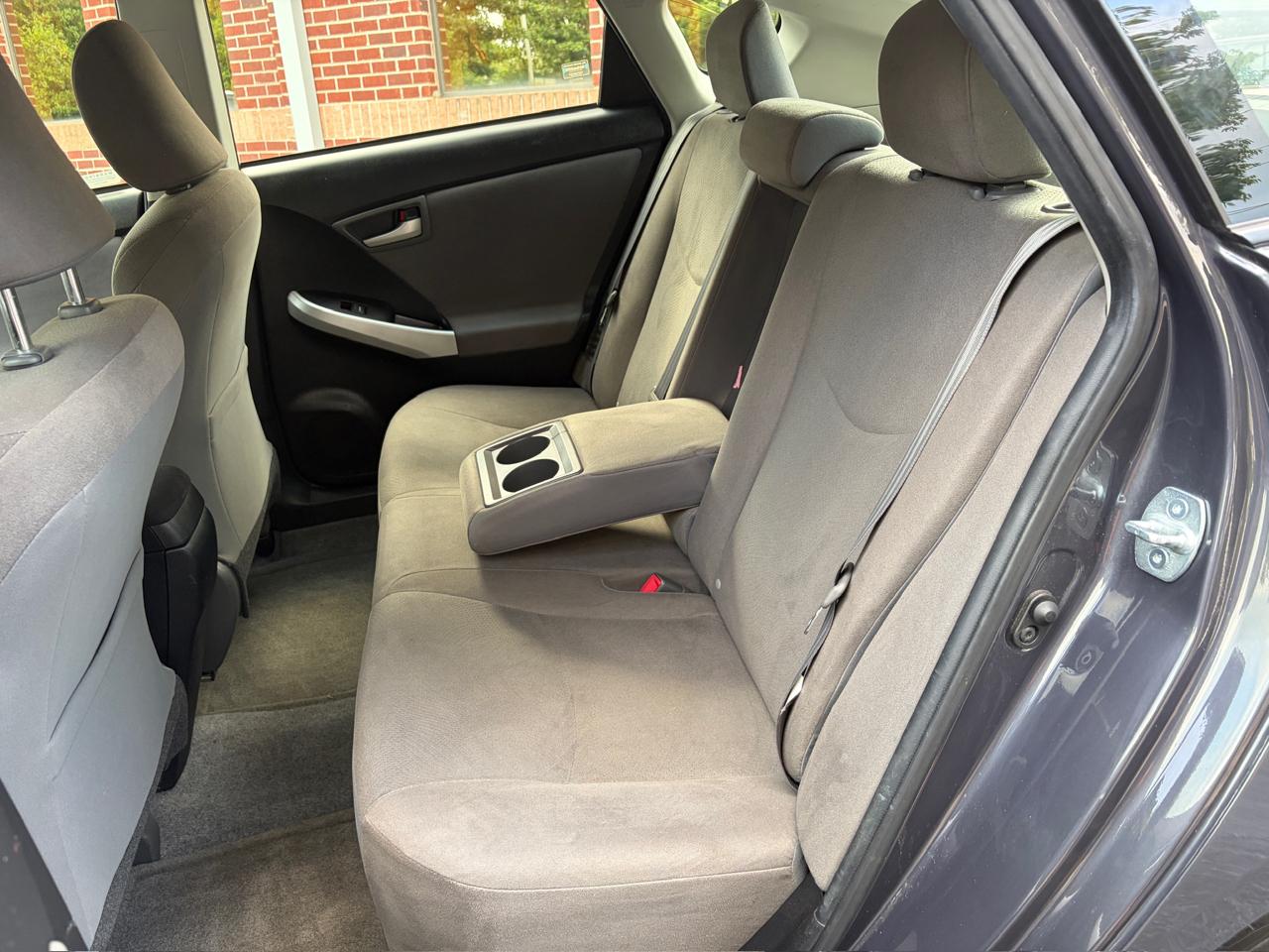 Toyota Prius Four 2015