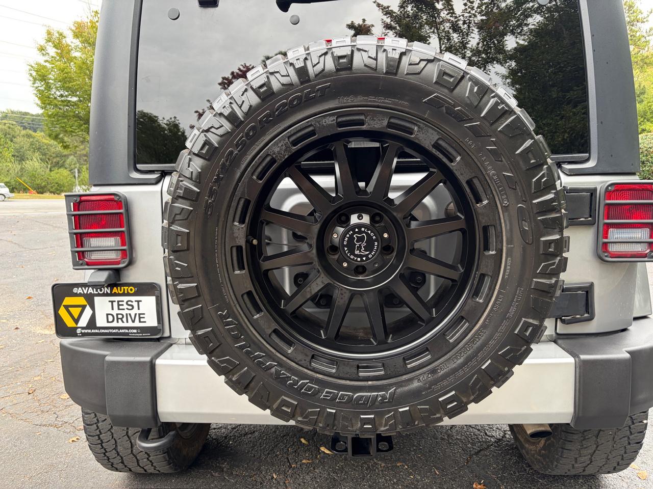 Jeep Wrangler Unlimited Sahara 4WD 2015