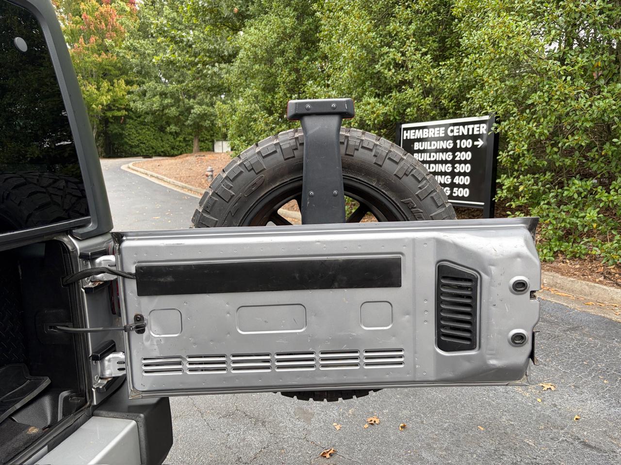 Jeep Wrangler Unlimited Sahara 4WD 2015