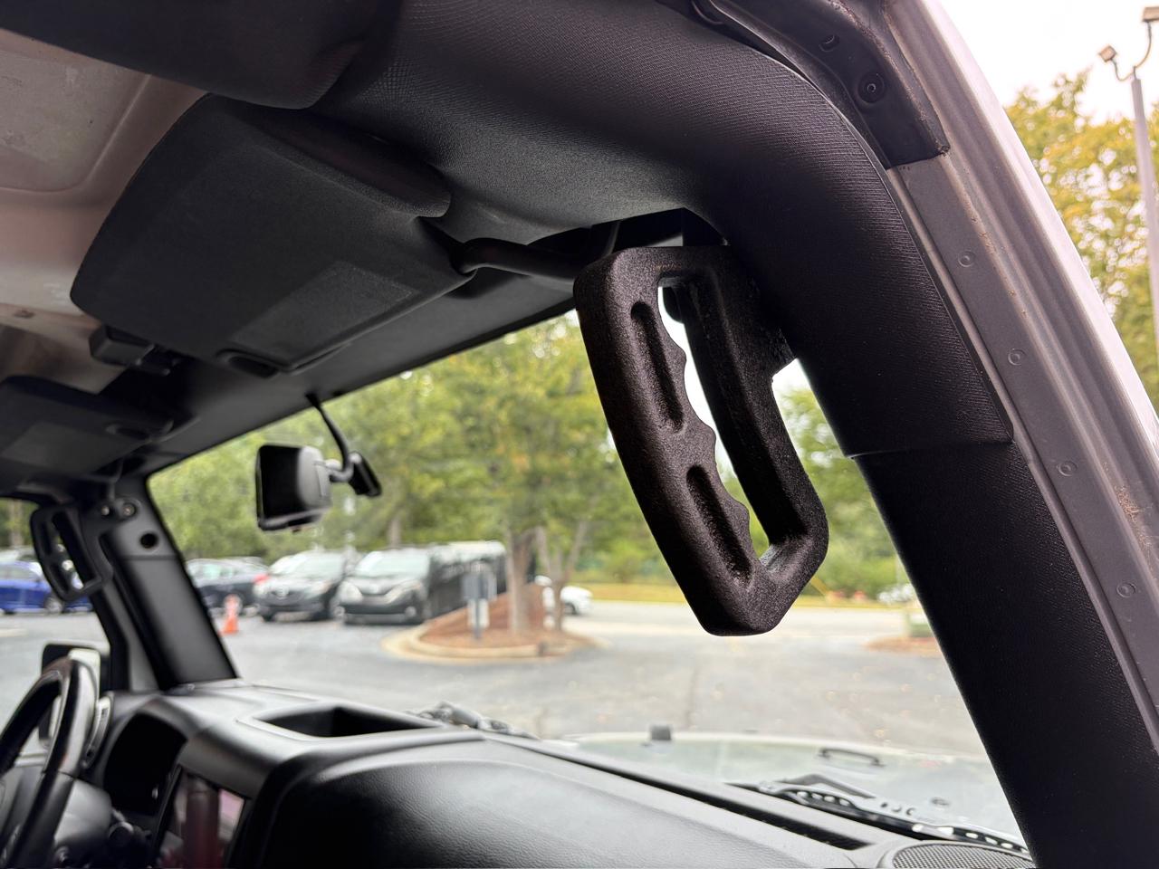Jeep Wrangler Unlimited Sahara 4WD 2015