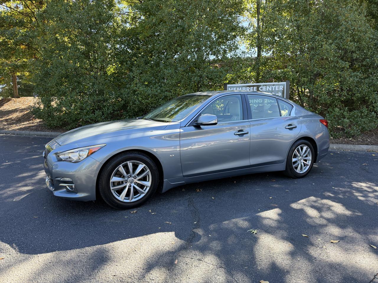 Infiniti Q50 photo 6