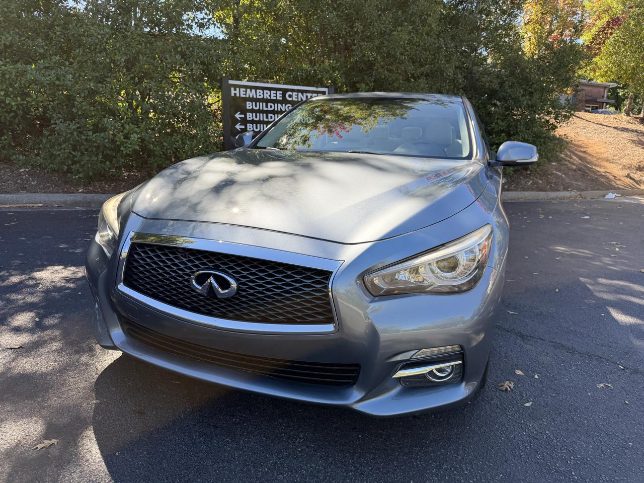 Infiniti Q50 photo 17