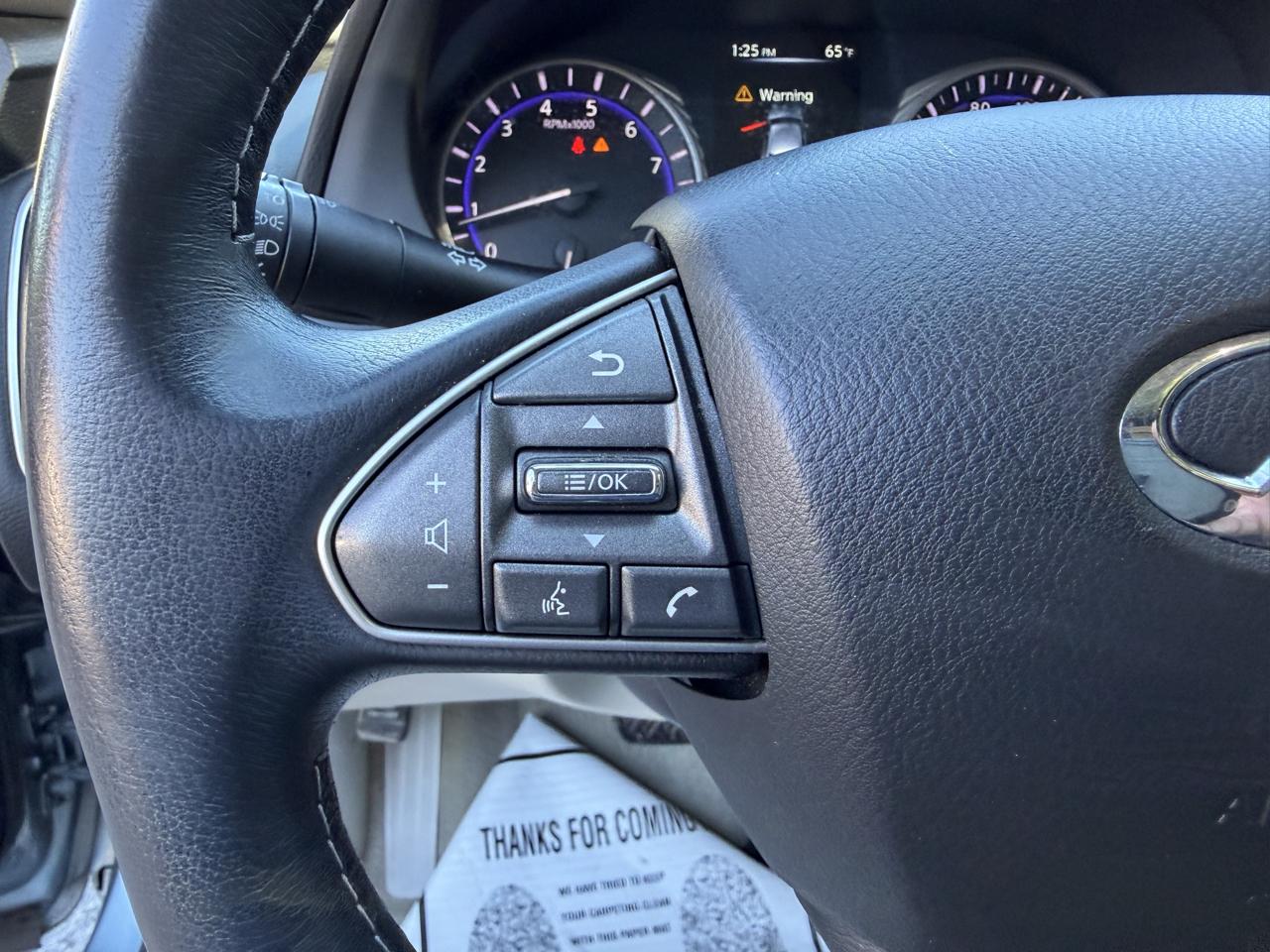 Infiniti Q50 photo 27