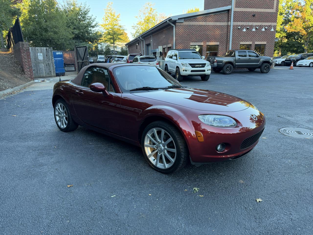 Mazda MX-5 Miata Grand Touring 2006