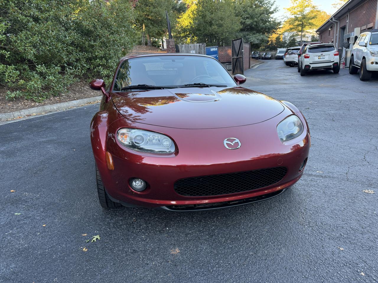 Mazda MX-5 Miata Grand Touring 2006